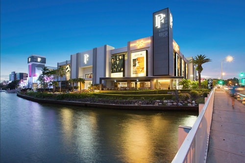 Beachside 1 Bedroom OceanView Apartment Broadbeach 13 Serain Residences