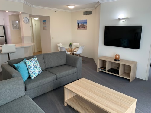 Crown Towers Luxurious 1 Bed Apt Surfers Paradise 2 Serain Residences