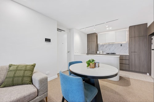 Modem One Bedroom Apartment on Northbourne Avenue 9 Serain Residences