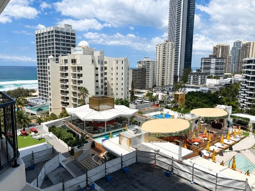 Comfy 2Double-bed Suite in Central Surfers | Max 4 10 Serain Residences