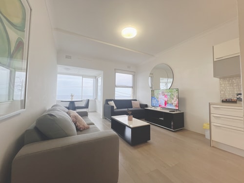 Affordable Ocean View 1BDR Unit Maroubra Beach 3 Serain Residences