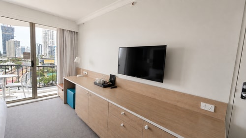 Central Located 2 Double-bed Hotel Room in Surfers 9 Serain Residences