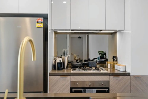 Ocean & City View | 3BR Beachside Escape Floor 62 14 Serain Residences