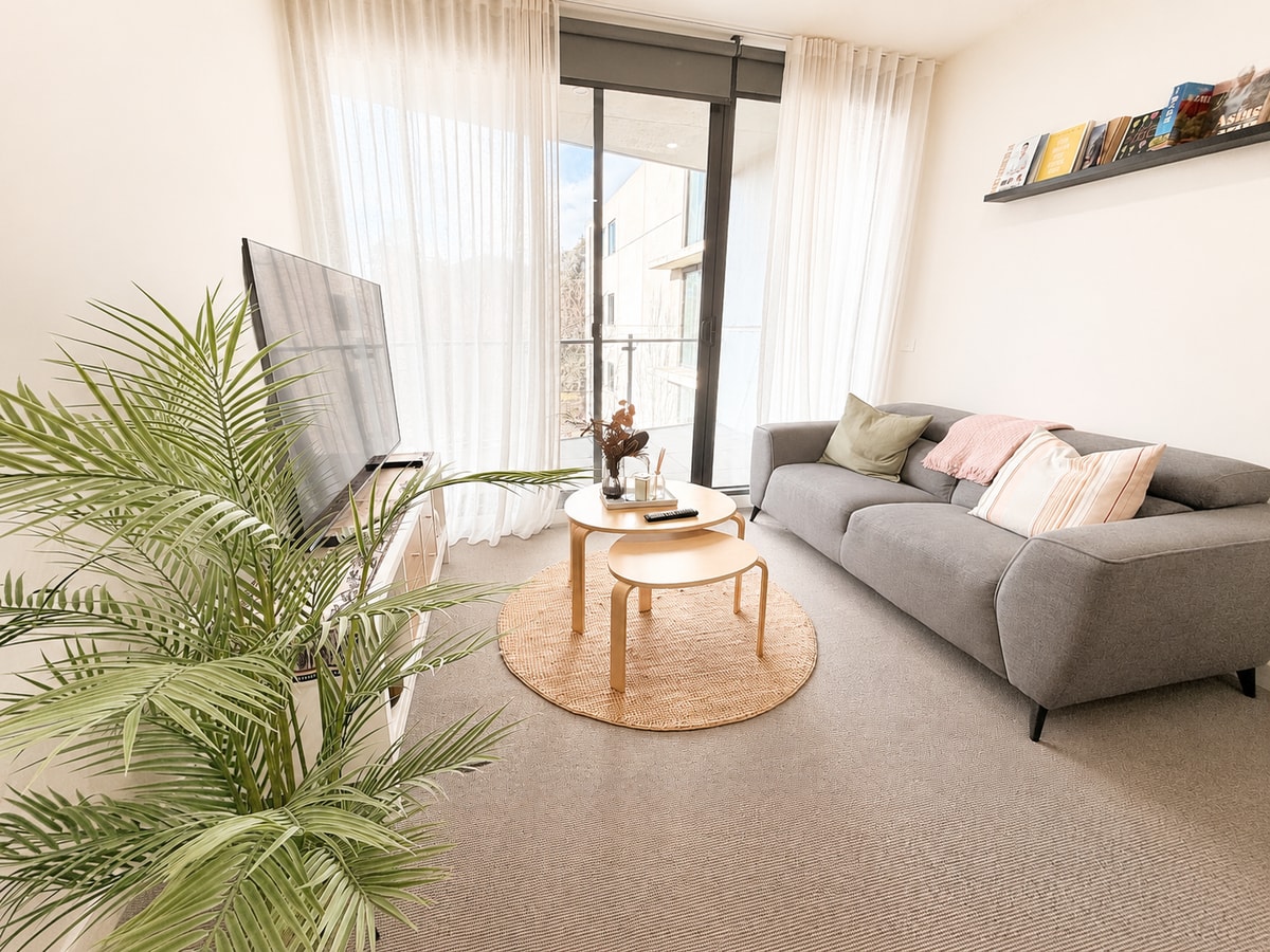 7Min to Canberra Centre | Modern 1BR Apt w/Parking Serain Residences