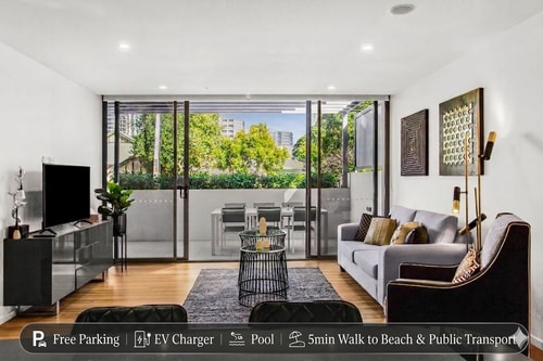 Spacious 3BR Villa | Pool + Walk to Beach 0 Serain Residences