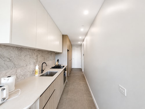 Modern 1BR Gym & Parking | Easy to Tram & City 2 Serain Residences