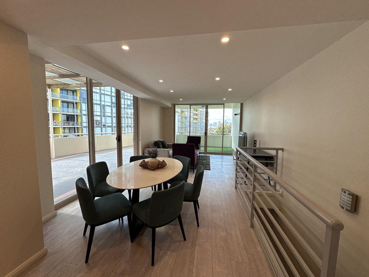Spacious City View 3BR Loft Apartment | Parking*2 18 Serain Residences