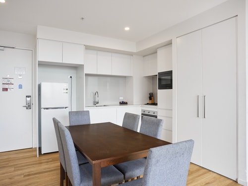 Modern 2BR Apartment on level 13 | Walk to Beach 2 Serain Residences