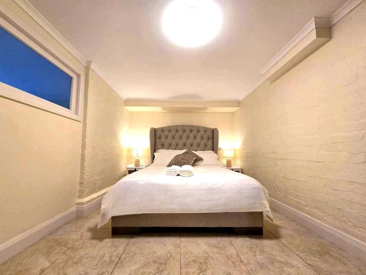 Serene Leura 2BDR Unit 3 Minutes to Shops 3 Serain Residences