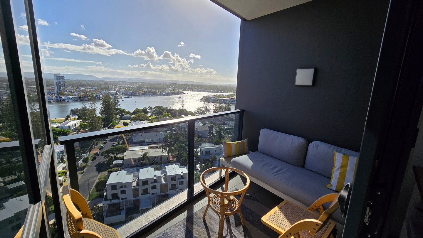 Water View Spacious 1 BR Apartment Close to Beach 5 Serain Residences