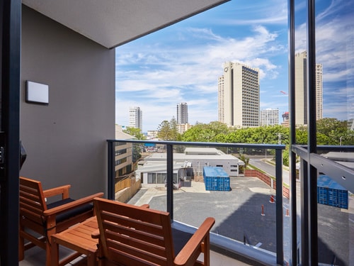 Modern 1-Bedroom Apartment in Central Gold Coast 3 Serain Residences