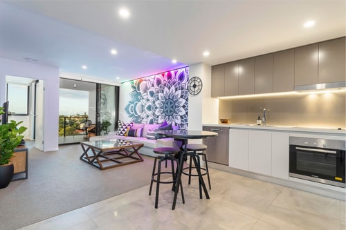 East Brisbane 1bed unit with Rooftop pool +Parking 6 Serain Residences