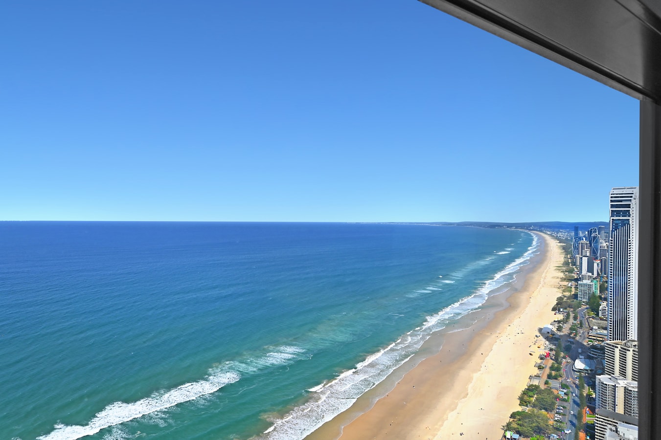 61 Floor 180 degree Ocean View 2 Bedroom Apartment 3 Serain Residences