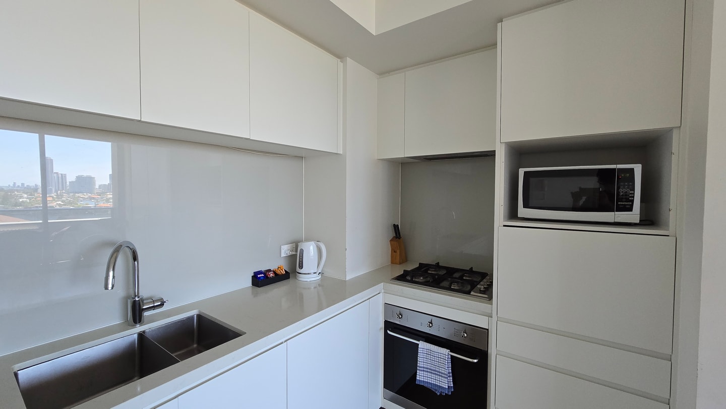 Homelike 2bedroom Apartment In Central Surfers 23 Serain Residences