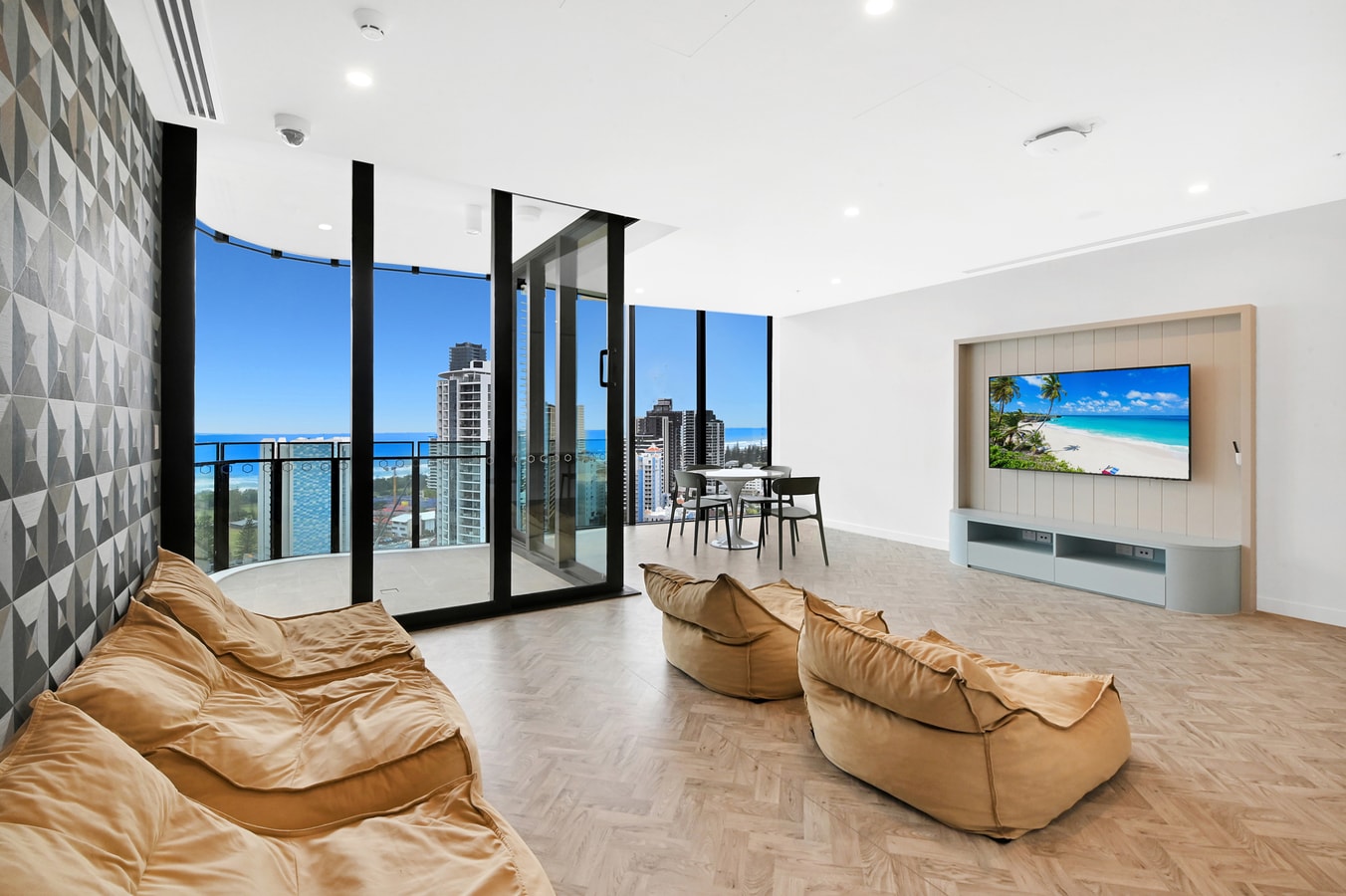 Casino-Side 2BR Ocean View | Walk to Beach/Tram 14 Serain Residences