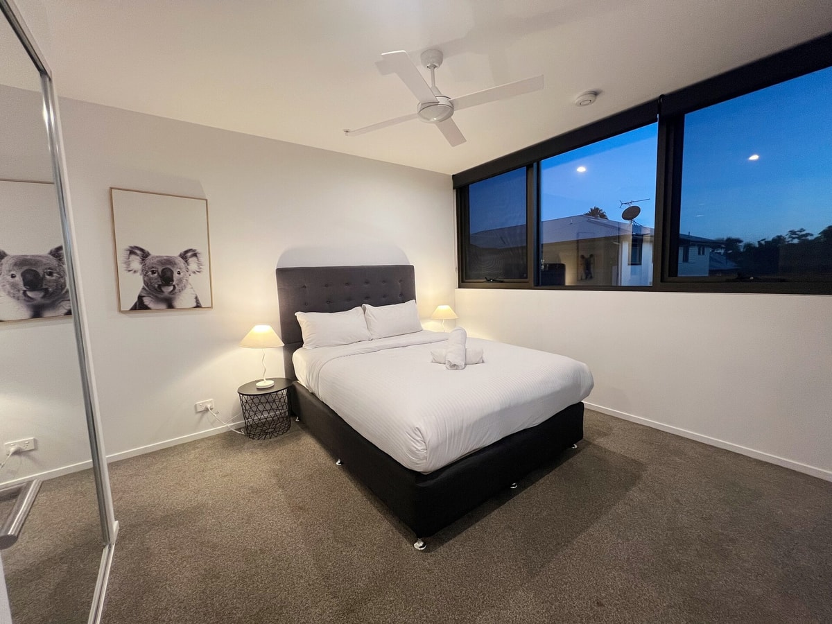 Riverside Modern 2BR East Brisbane w/Parking 1 Serain Residences