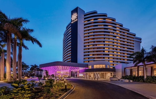 Casino-Side 1BR Water View | Walk to Beach/Tram 18 Serain Residences