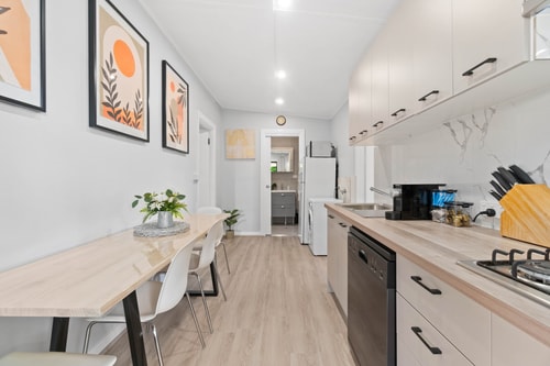 Stylish 2BR Retreat | Walk to Shops & 12min to CBD 2 Serain Residences
