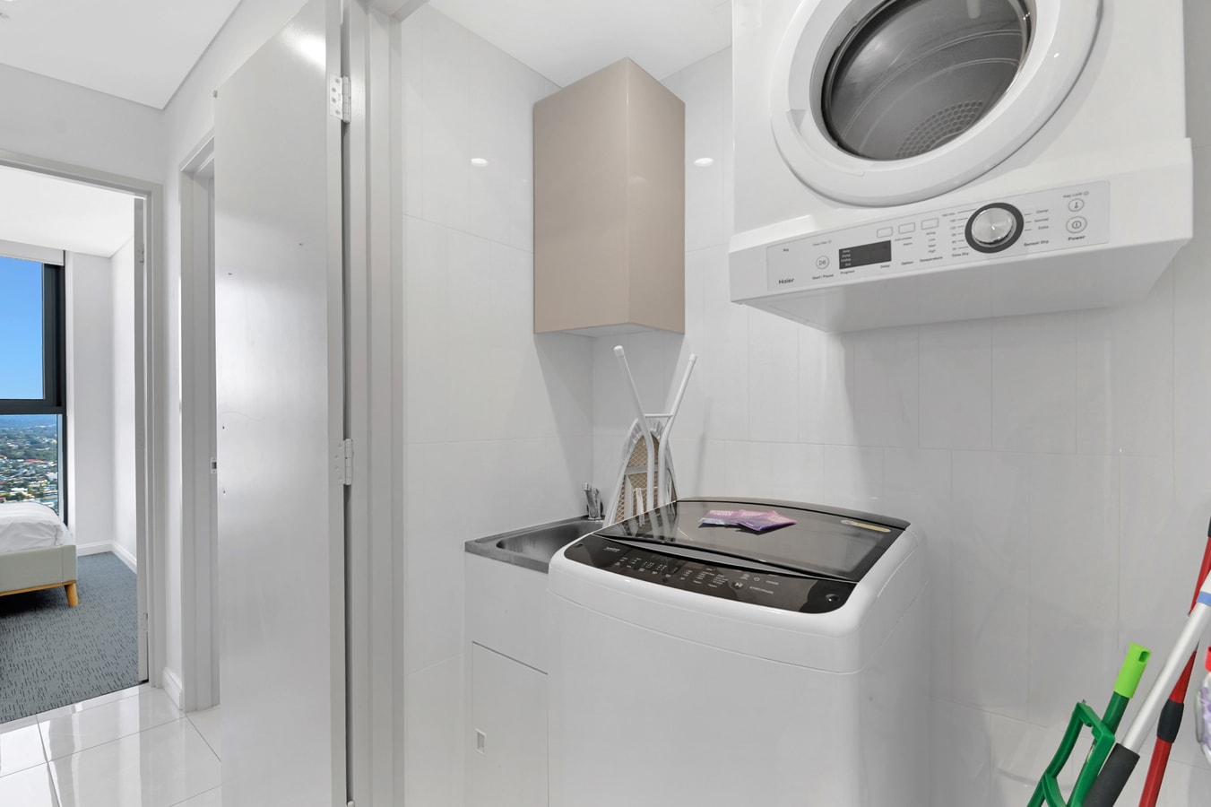 45th-Floor Waterview 2Bedroom | 3-Min Walk to Tram 24 Serain Residences