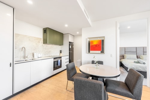 Central located 2 bedroom Apartment in Canberra 4 Serain Residences