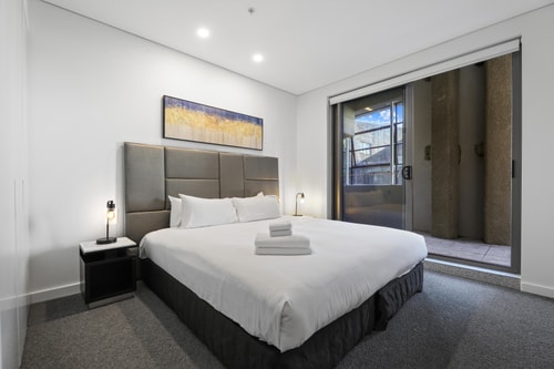 The Stanley Loft apartment in Sydney CBD Hyde Park 6 Serain Residences