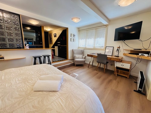 Leura's Magical Manderley - Studio Room 0 Serain Residences