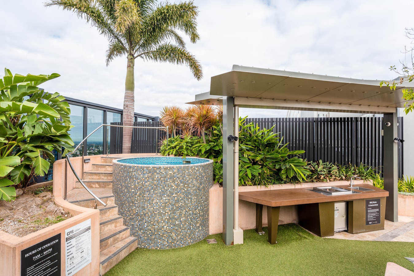 Central Located 1BR w/Parking | Near CBD & Transit 7 Serain Residences