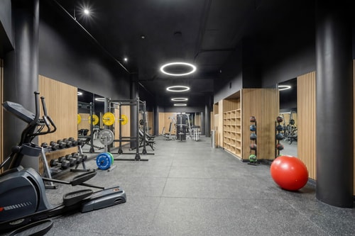 City Heart 1-Bedroom Steps from Lake with Parking 20 Serain Residences