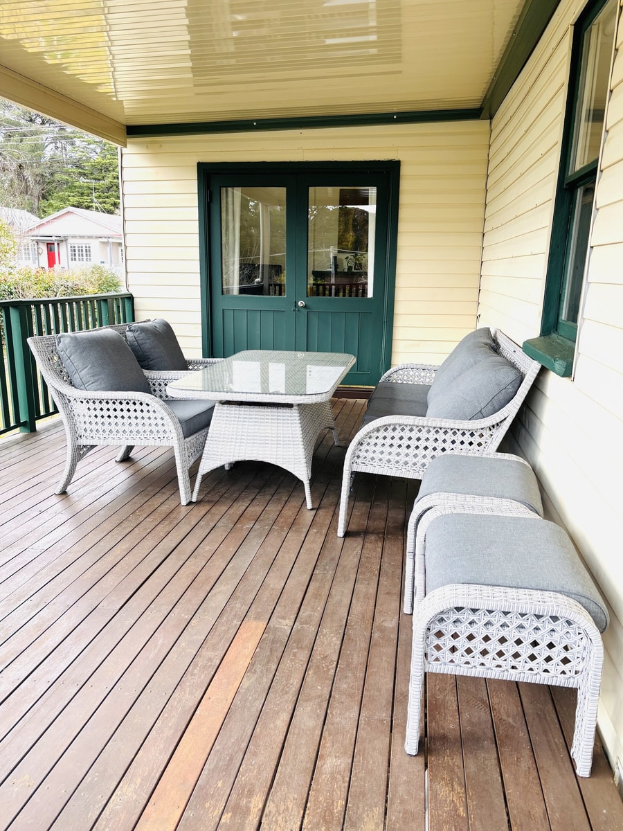 3BDR Blue Mountains Hideaway in Central Katoomba 5 Serain Residences