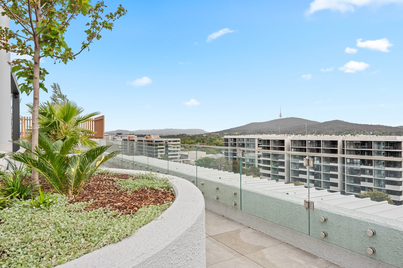 Fresh 2BR Stay | Parking | 7min Walk to Tram 23 Serain Residences