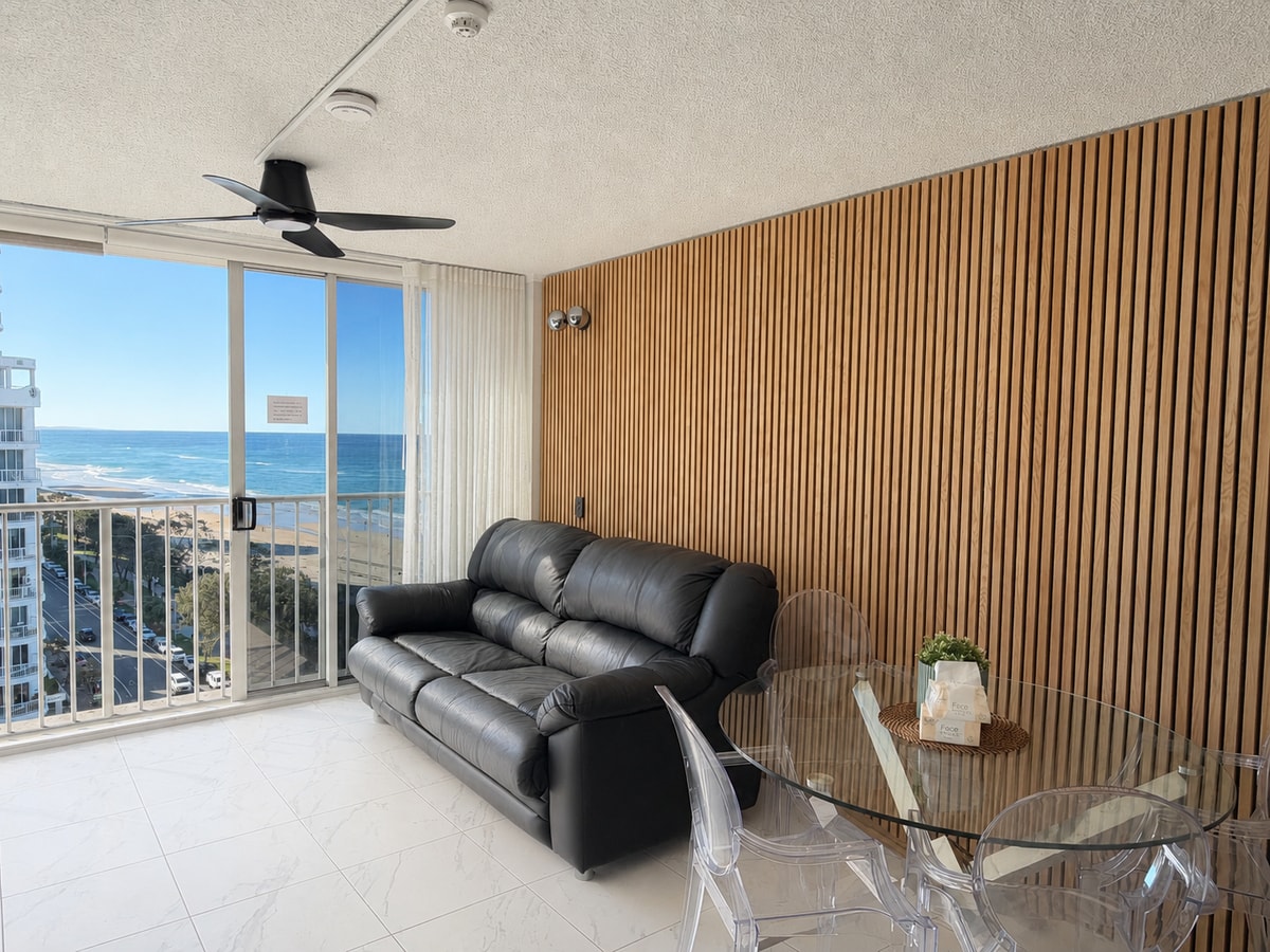 Beachside Ocean View 1BR Apartment Central Surfers 1 Serain Residences