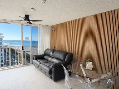Beachside Ocean View 1BR Apartment Central Surfers 1 Serain Residences
