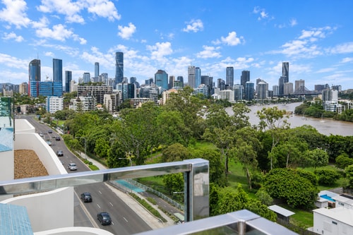 Riverside Modern 2BR East Brisbane w/Parking 2 Serain Residences