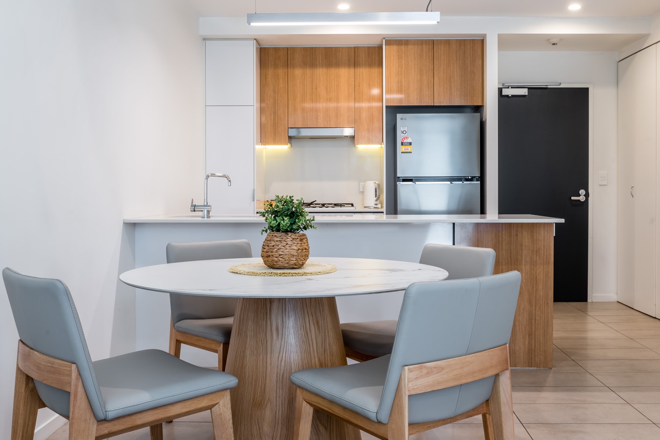 City-Center Cozy 2BDR Apartment with Parking 5 Serain Residences