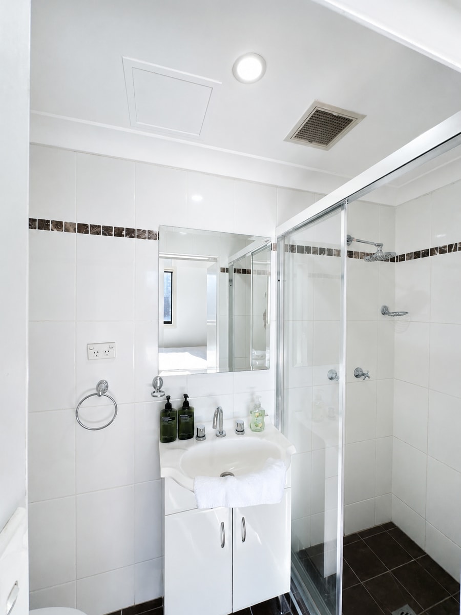 7 Min to Train: Central Parramatta 2BR + Parking 6 Serain Residences