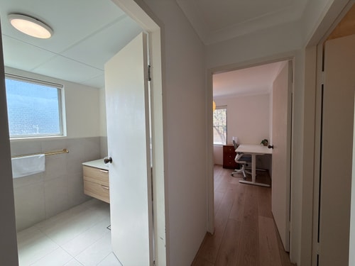 Quiet & Cozy 2BR Home in Chatswood with Parking 12 Serain Residences