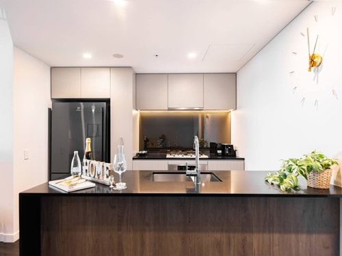 Riverfront 2Bedroom Apt in Brisbane City w/Parking 32 Serain Residences