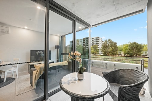 Cozy 1BR Apartment | Walk to Tram | Parking 3 Serain Residences