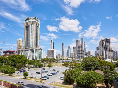 Modern 1-Bedroom Apartment in Central Gold Coast 15 Serain Residences