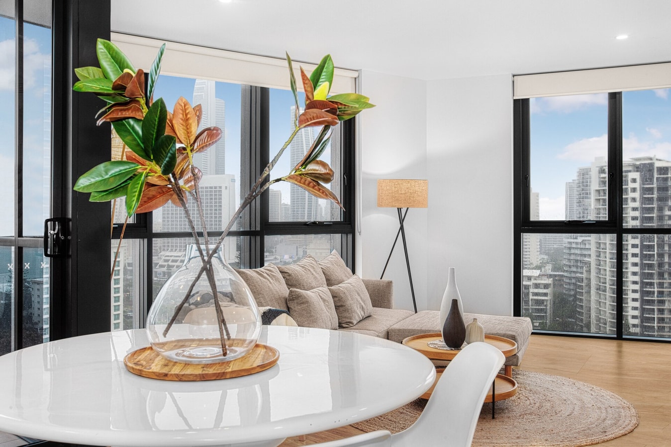 Coastal Escape 1BR Stroll to Beach&Tram | Parking 12 Serain Residences
