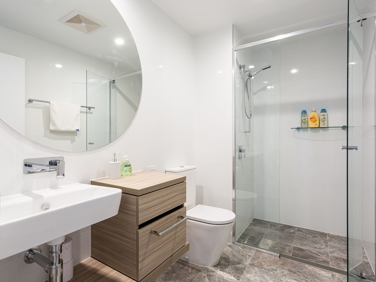 Great Studio 6 Serain Residences