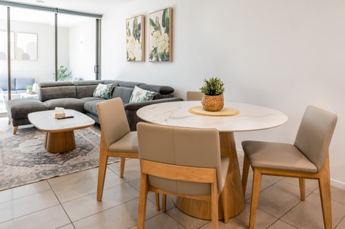 City-Center Cozy 2BDR Apartment with Parking 10 Serain Residences