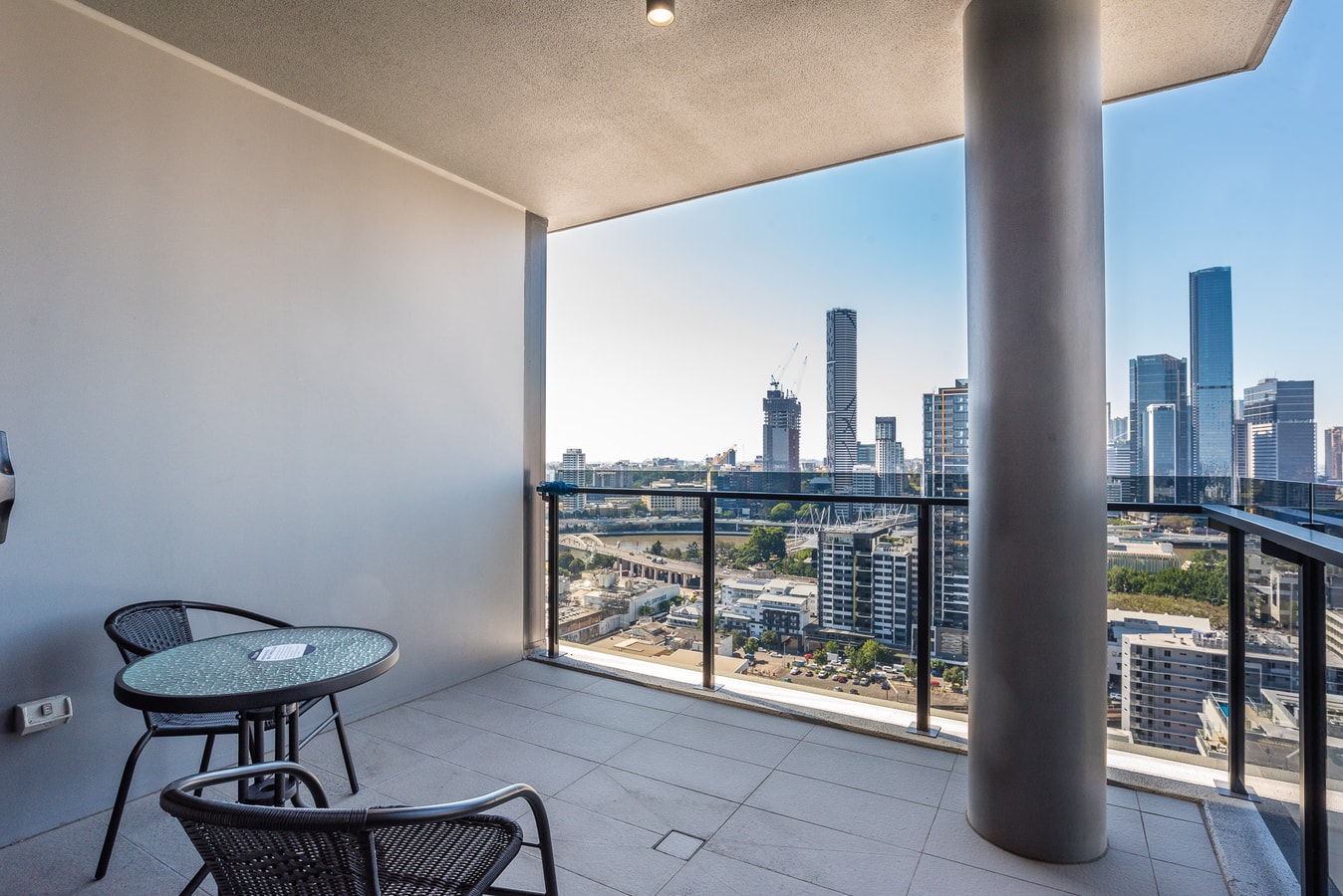 Convenient One-Bedroom Apartment in Central Area 8 Serain Residences