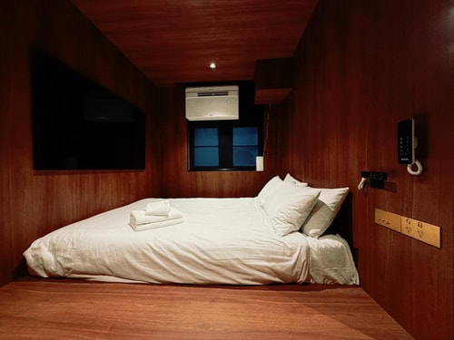 Chic Inner-City Hideaway Studio in Surry Hills 19 Serain Residences