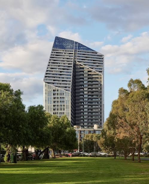 One-bedroom Modern Apartment in South Melbourne Serain Residences