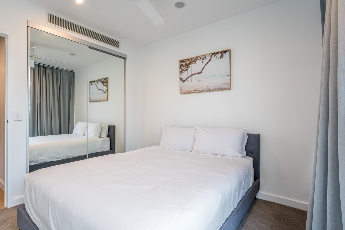 Great Location 1Bedroom w/Parking South Brisbane 7 Serain Residences