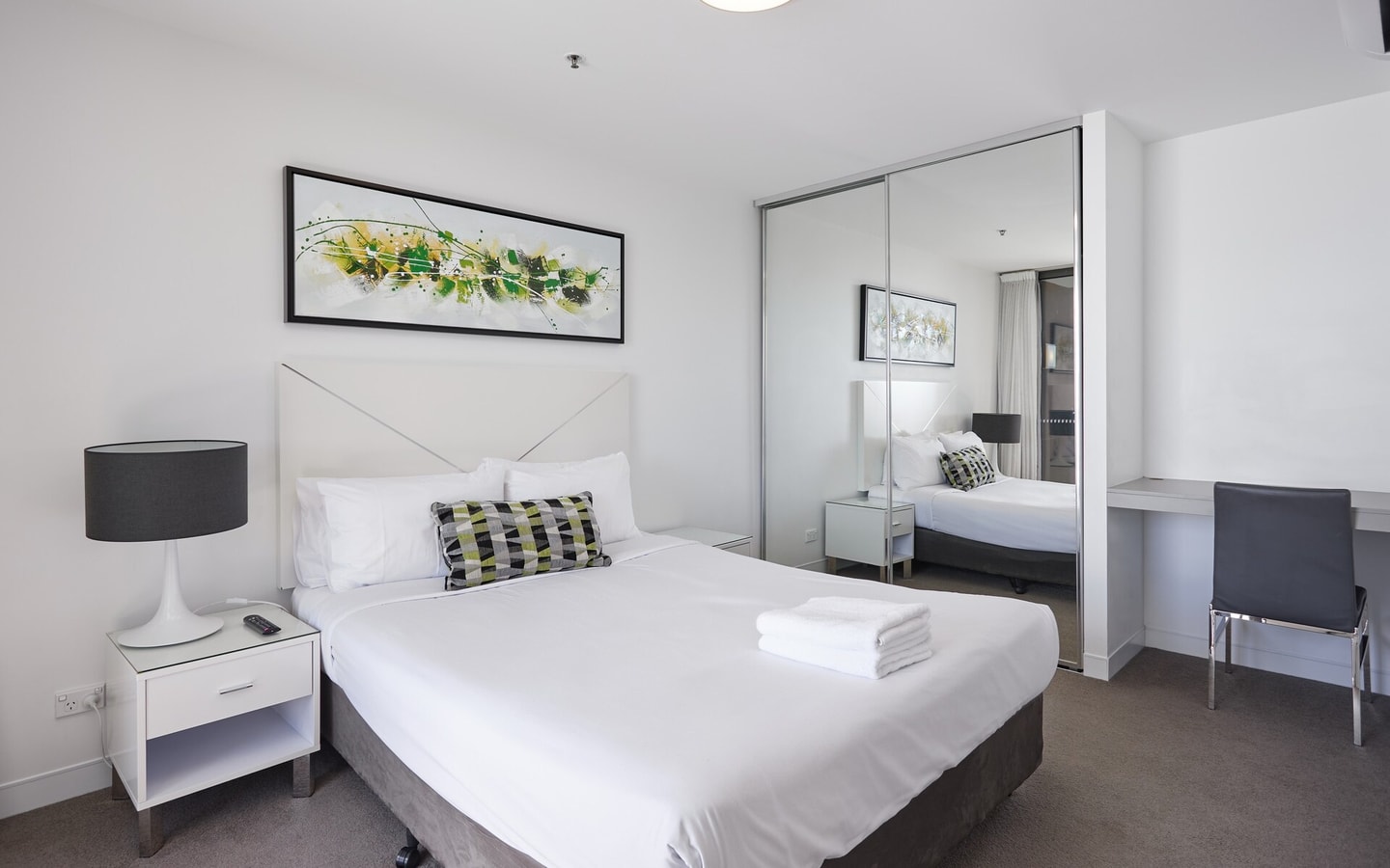 Spectacular Ocean View 1-bedroom Surfers Paradise 8 Serain Residences