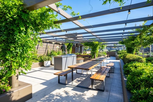 Modem One Bedroom Apartment on Northbourne Avenue 20 Serain Residences