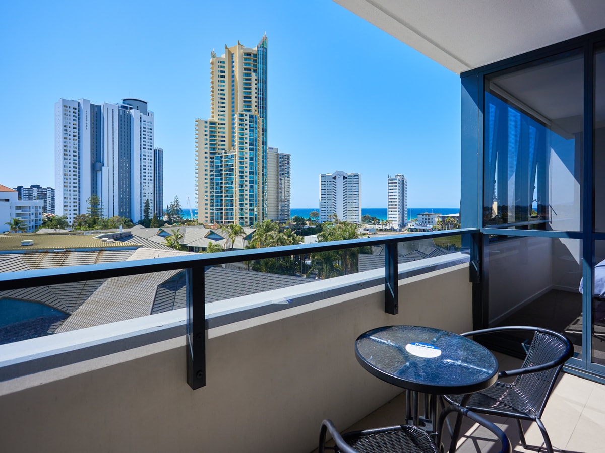 Comfy 2 Bedroom Apartment with Glimpse of Ocean Serain Residences