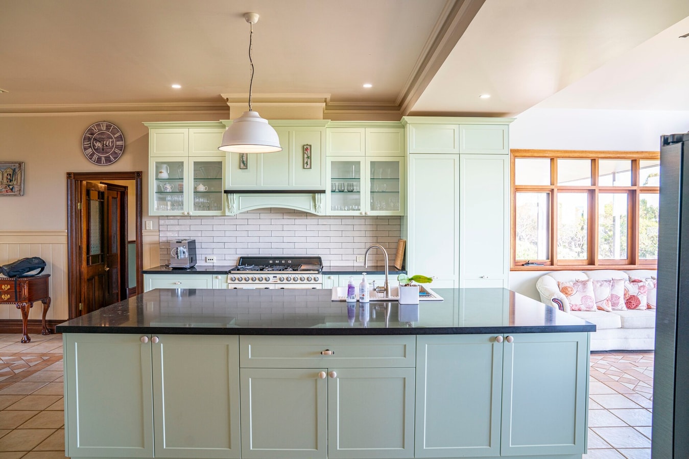Condor Estate Spacious with Vineyard & Fireplace 7 Serain Residences